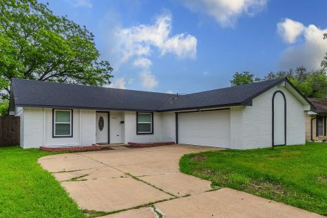 1813 Tompkins Drive Grand Prairie TX 75051