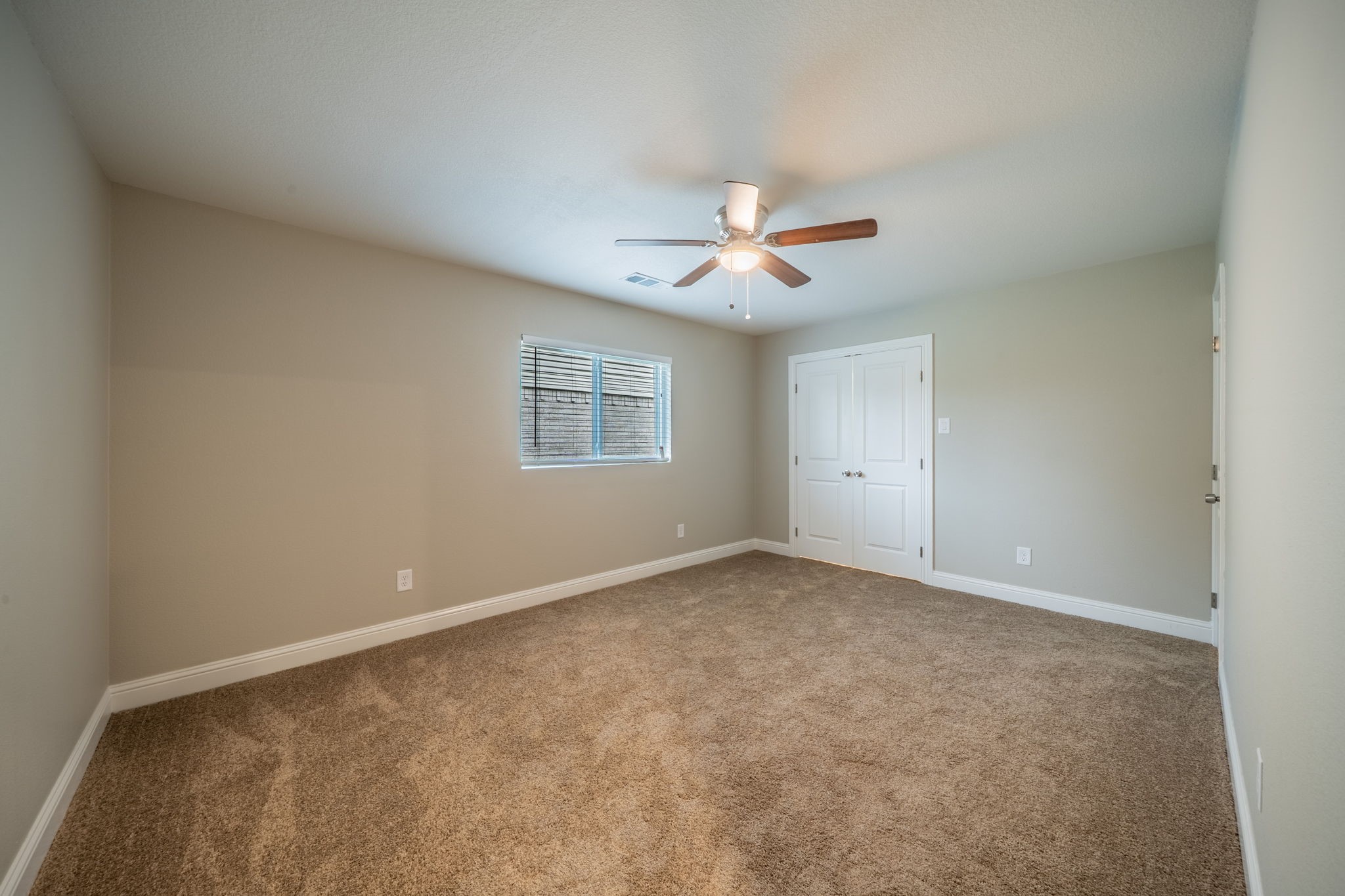 1813 Tompkins Drive Grand Prairie TX 75051