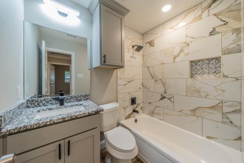 1813 Tompkins Drive Grand Prairie TX 75051