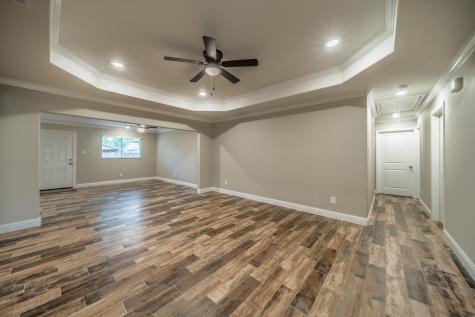 1813 Tompkins Drive Grand Prairie TX 75051