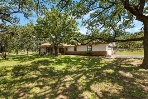 1816 Caddo Peak Road Joshua TX 76058