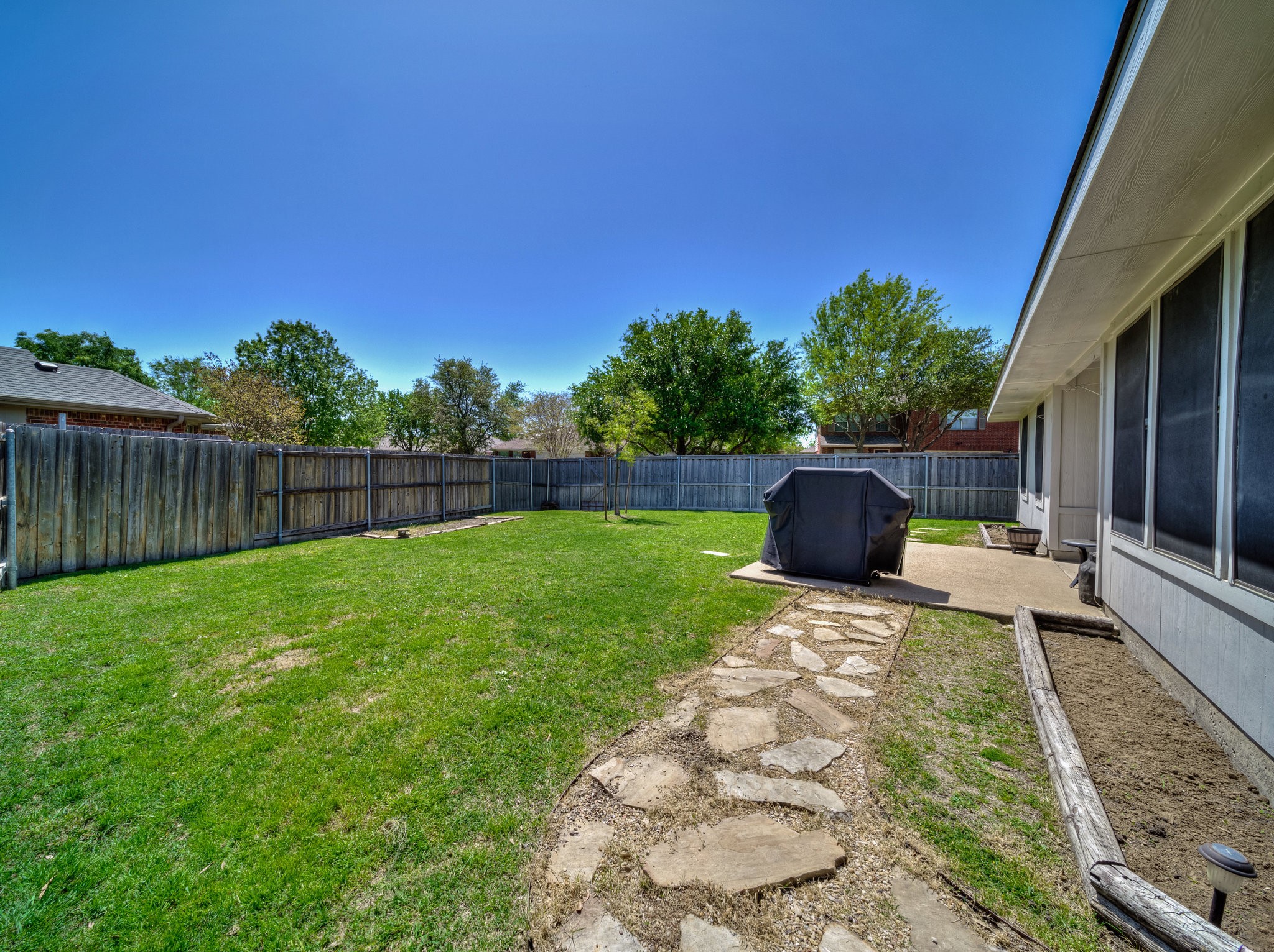 2040 Old Glory Drive Forney TX 75126