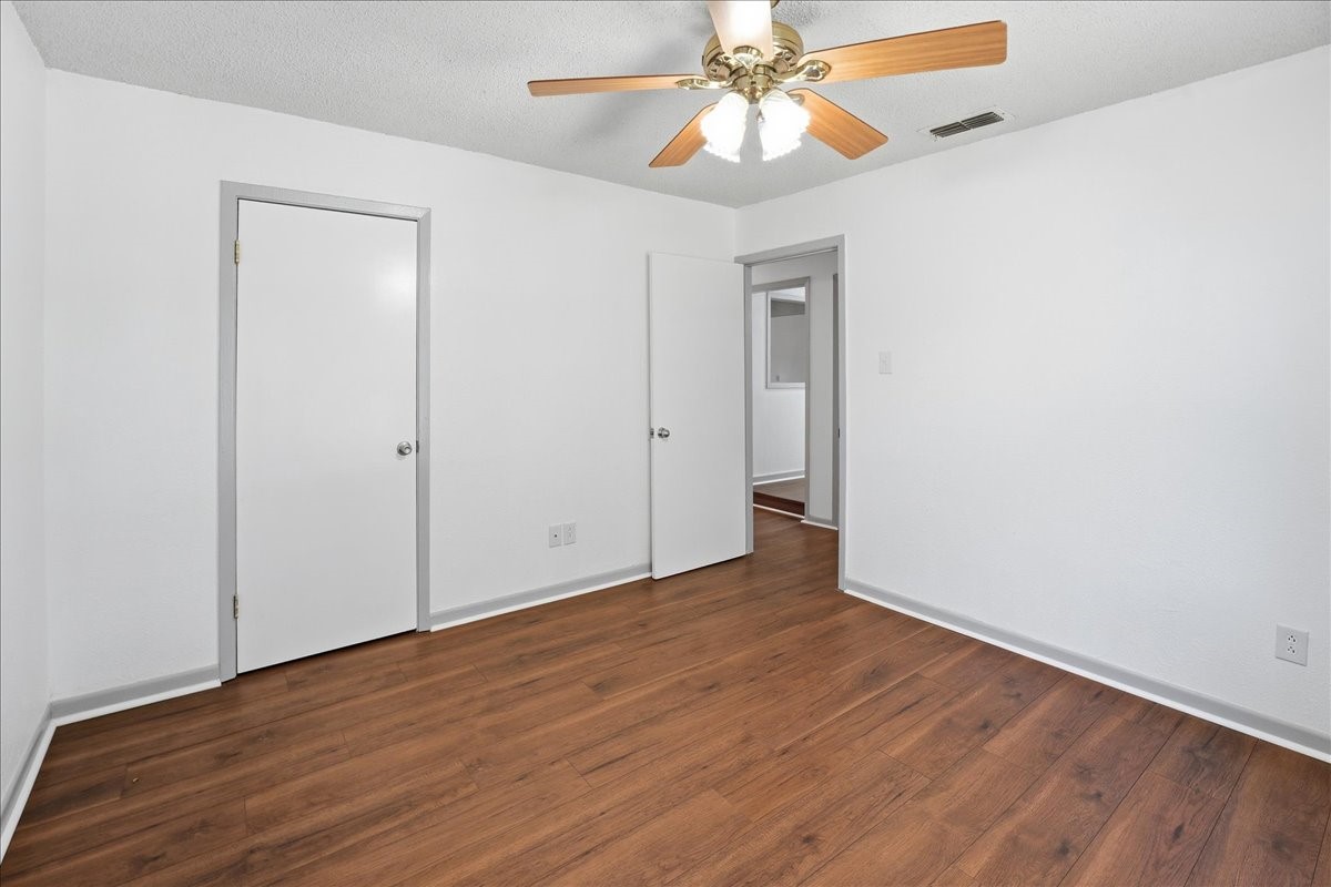 227 Cr 2425 Mineola TX 75773