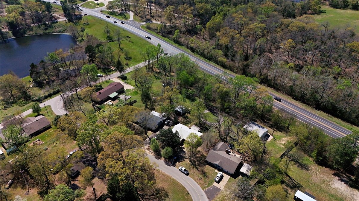 227 Cr 2425 Mineola TX 75773