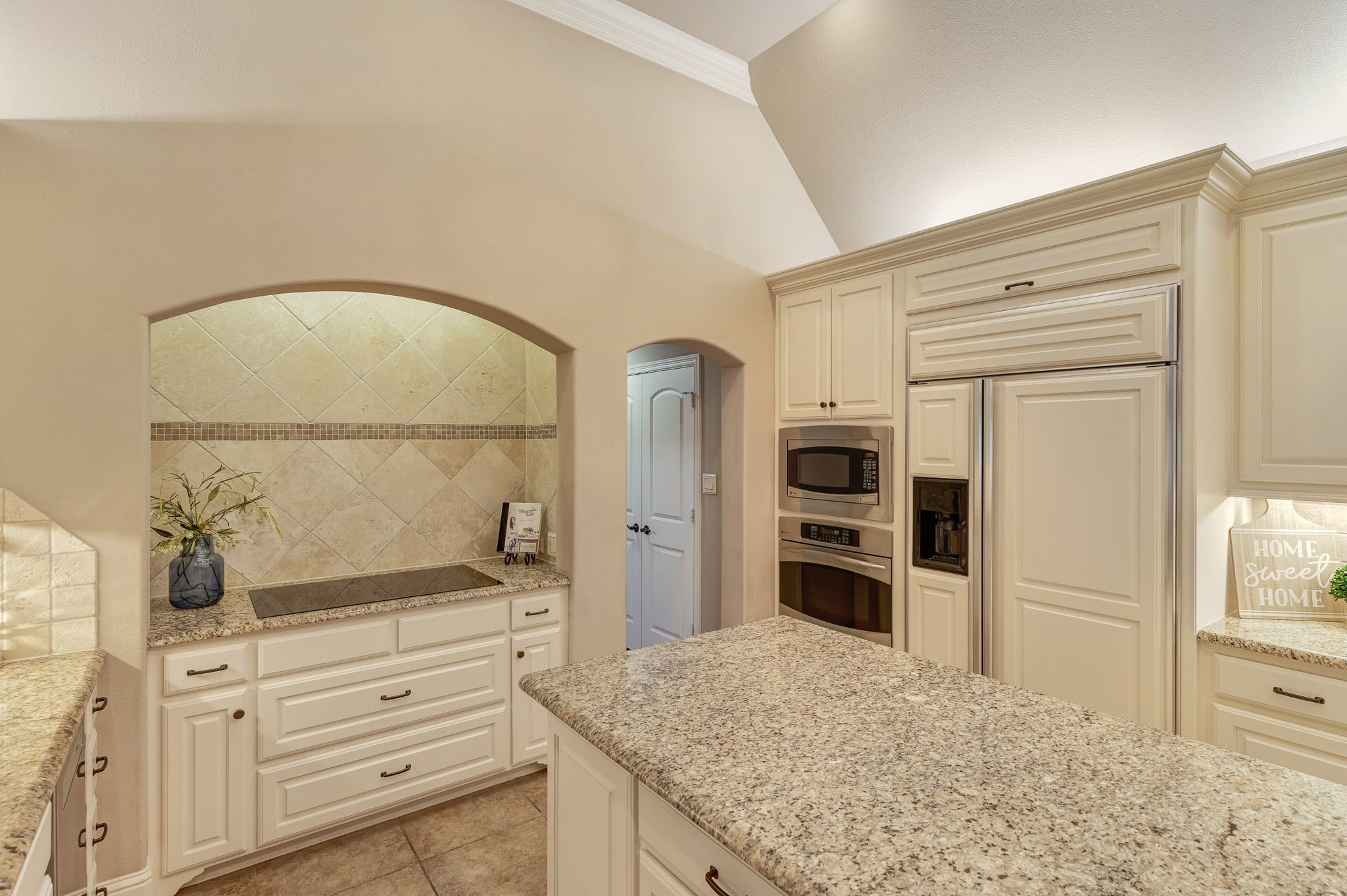 6129 Stapleford Circle Dallas TX 75252