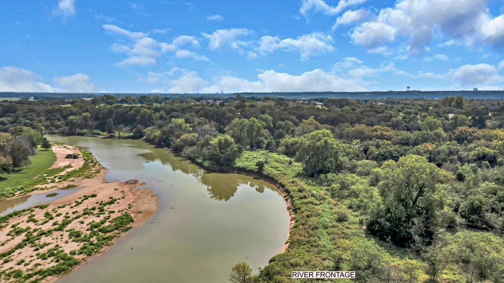 203 River Lane Waco TX 76708