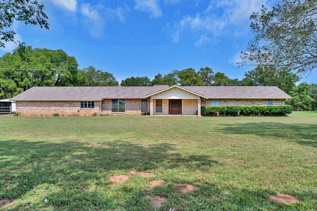 203 River Lane Waco TX 76708