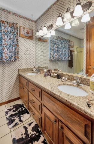203 River Lane Waco TX 76708