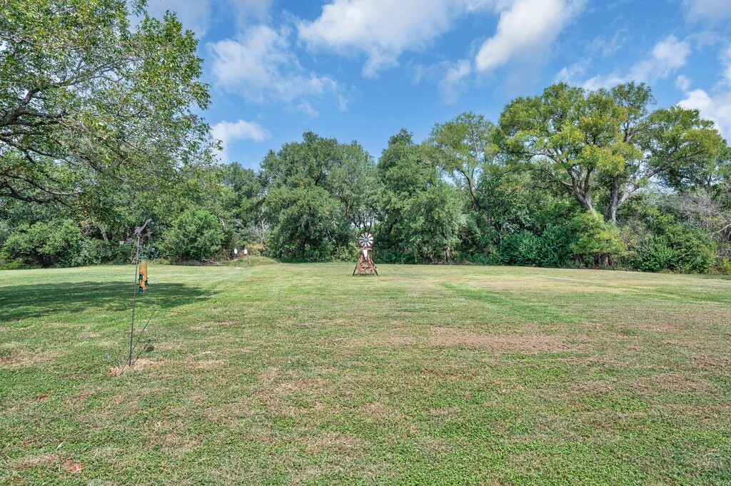 203 River Lane Waco TX 76708