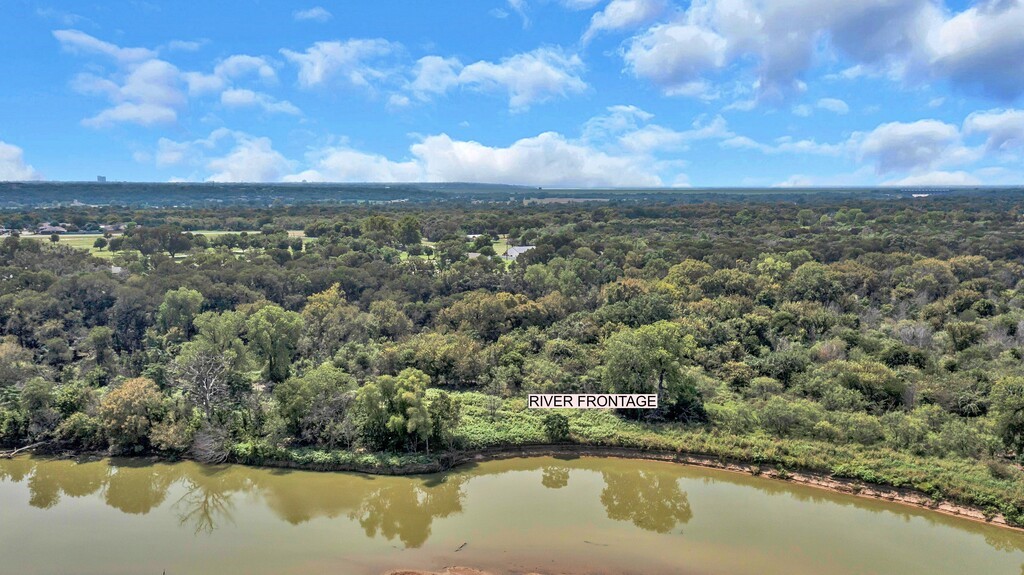 203 River Lane Waco TX 76708