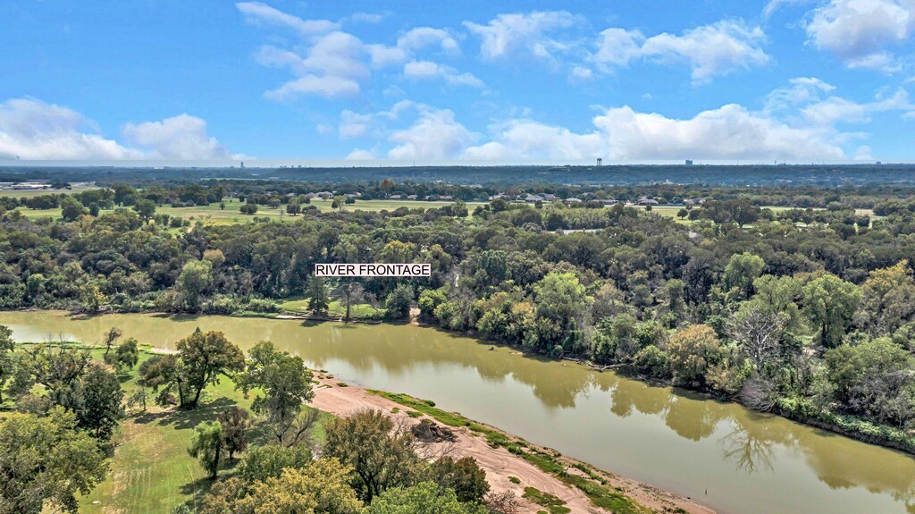 203 River Lane Waco TX 76708