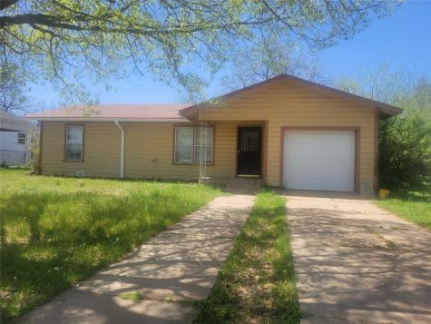 122 Ohio Avenue Graham TX 76450