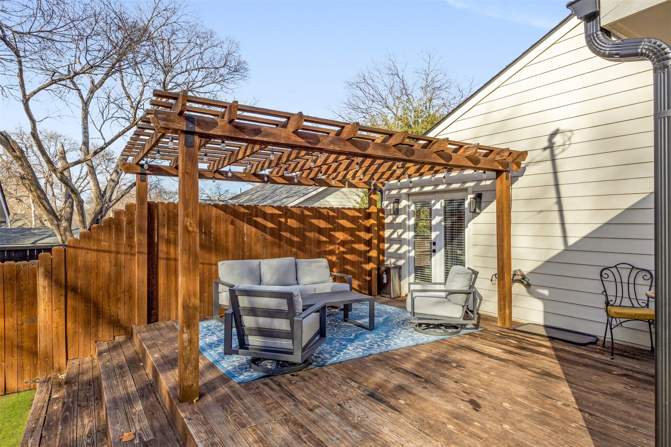 8723 Glencrest Lane Dallas TX 75209
