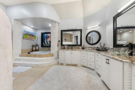 332 Sedona Falls Drive Sunnyvale TX 75182