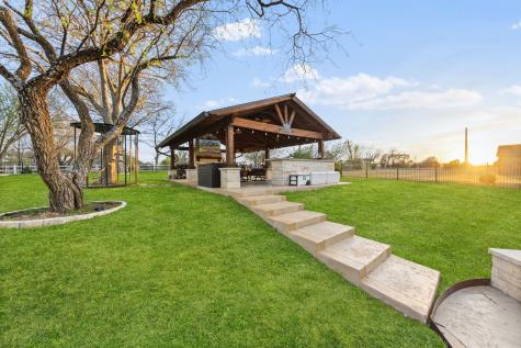 332 Sedona Falls Drive Sunnyvale TX 75182