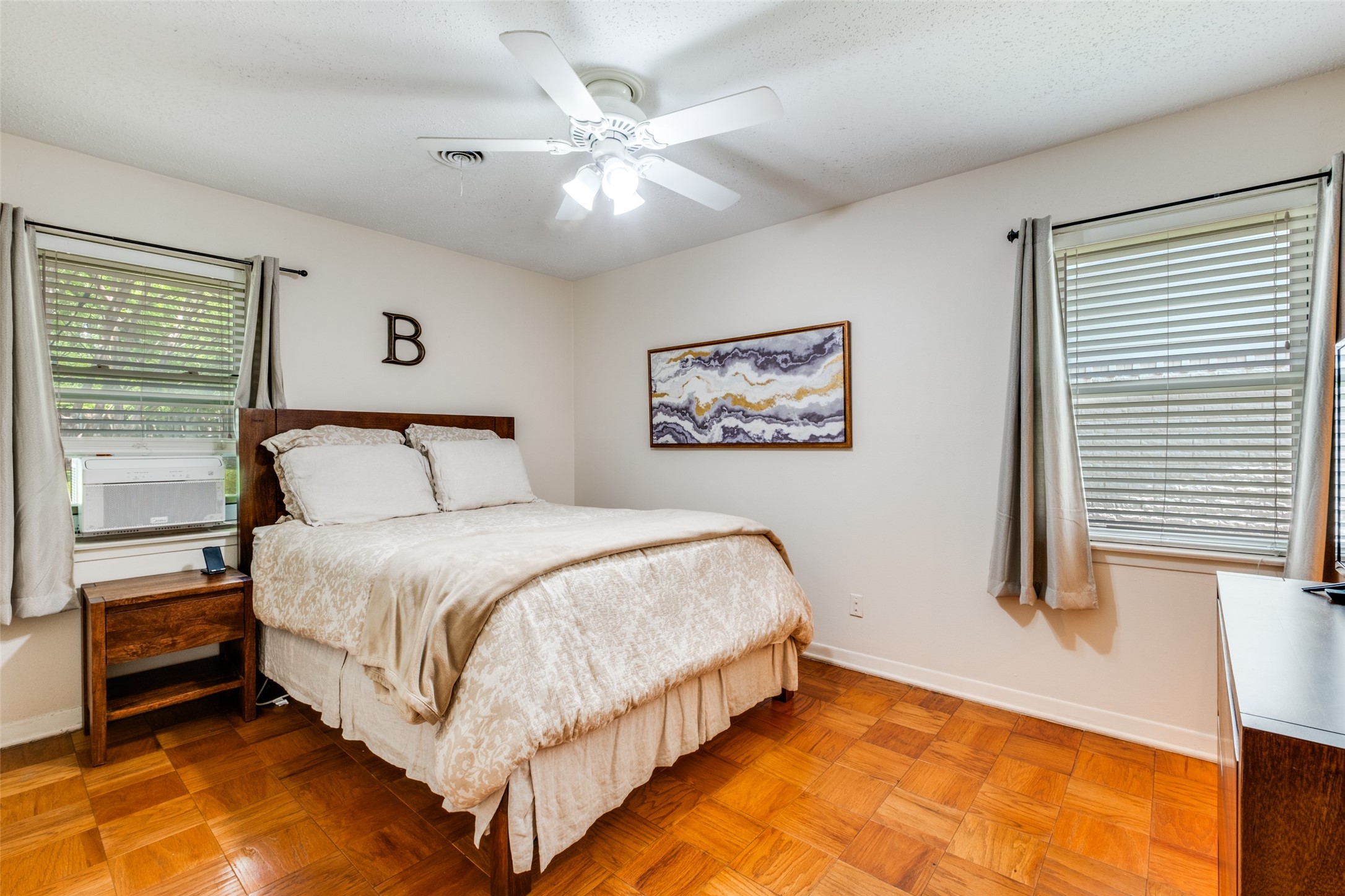 11315 Fernald Avenue Dallas TX 75218
