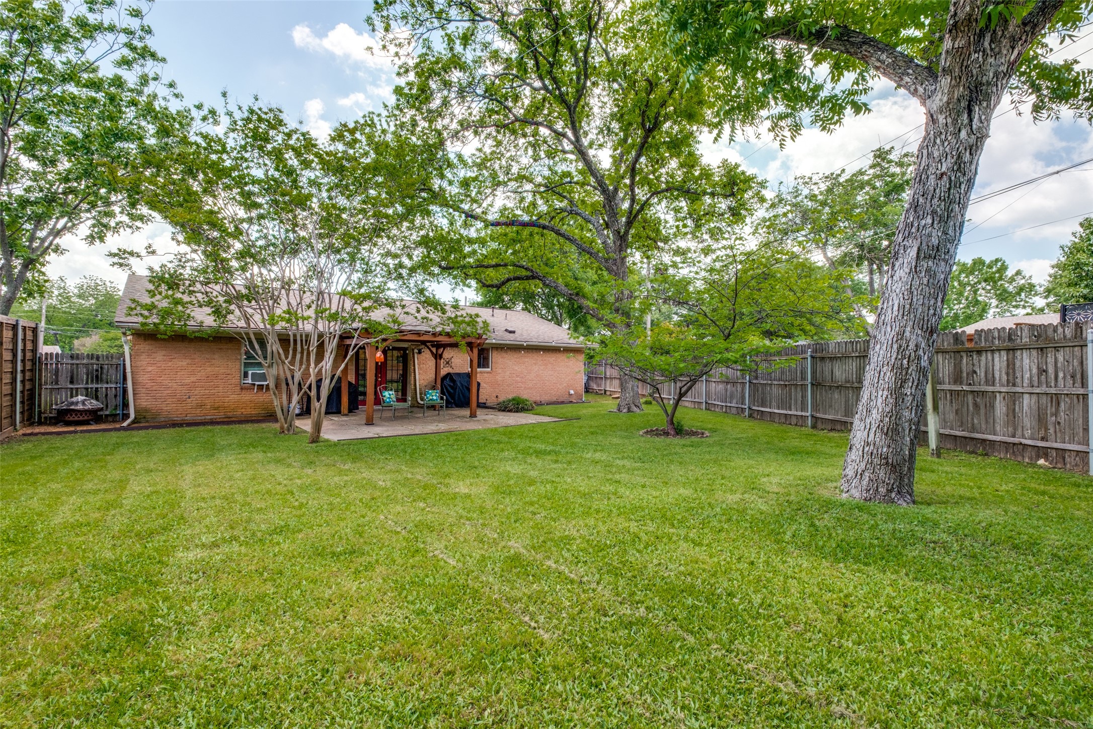 11315 Fernald Avenue Dallas TX 75218
