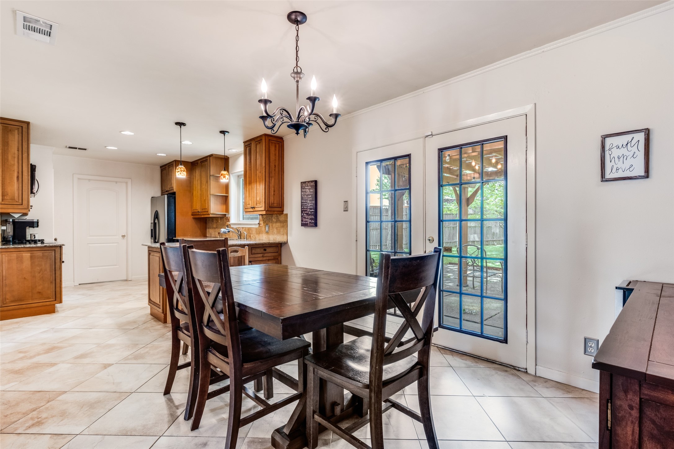 11315 Fernald Avenue Dallas TX 75218