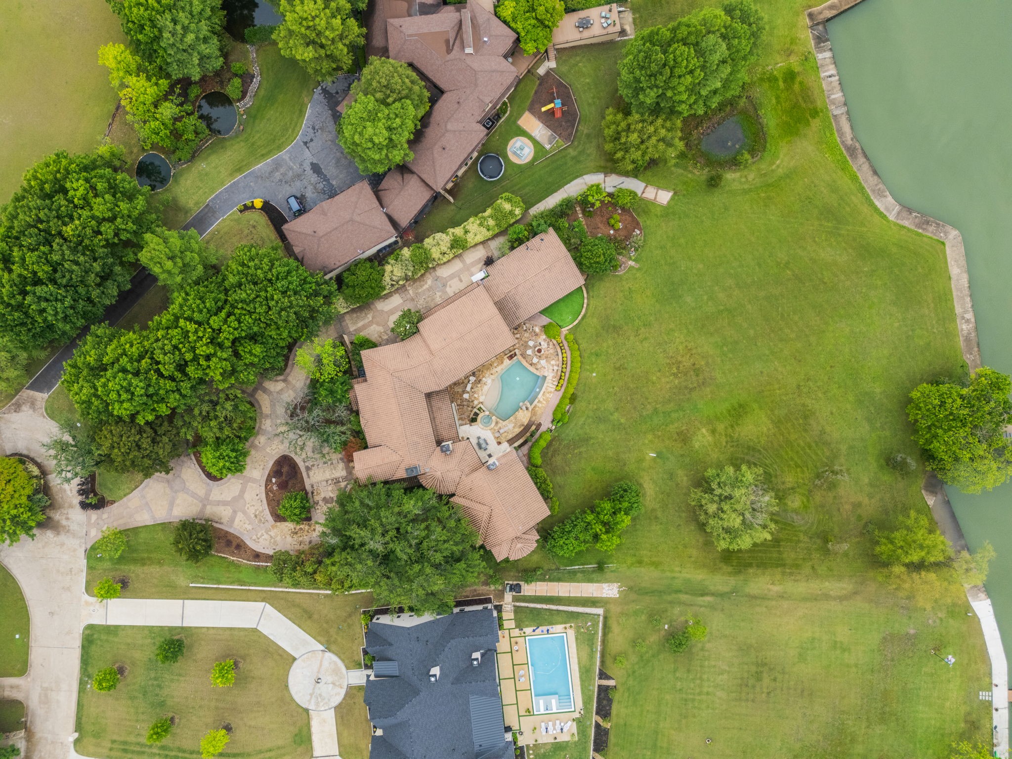 8 Meadowlake Drive Heath TX 75032