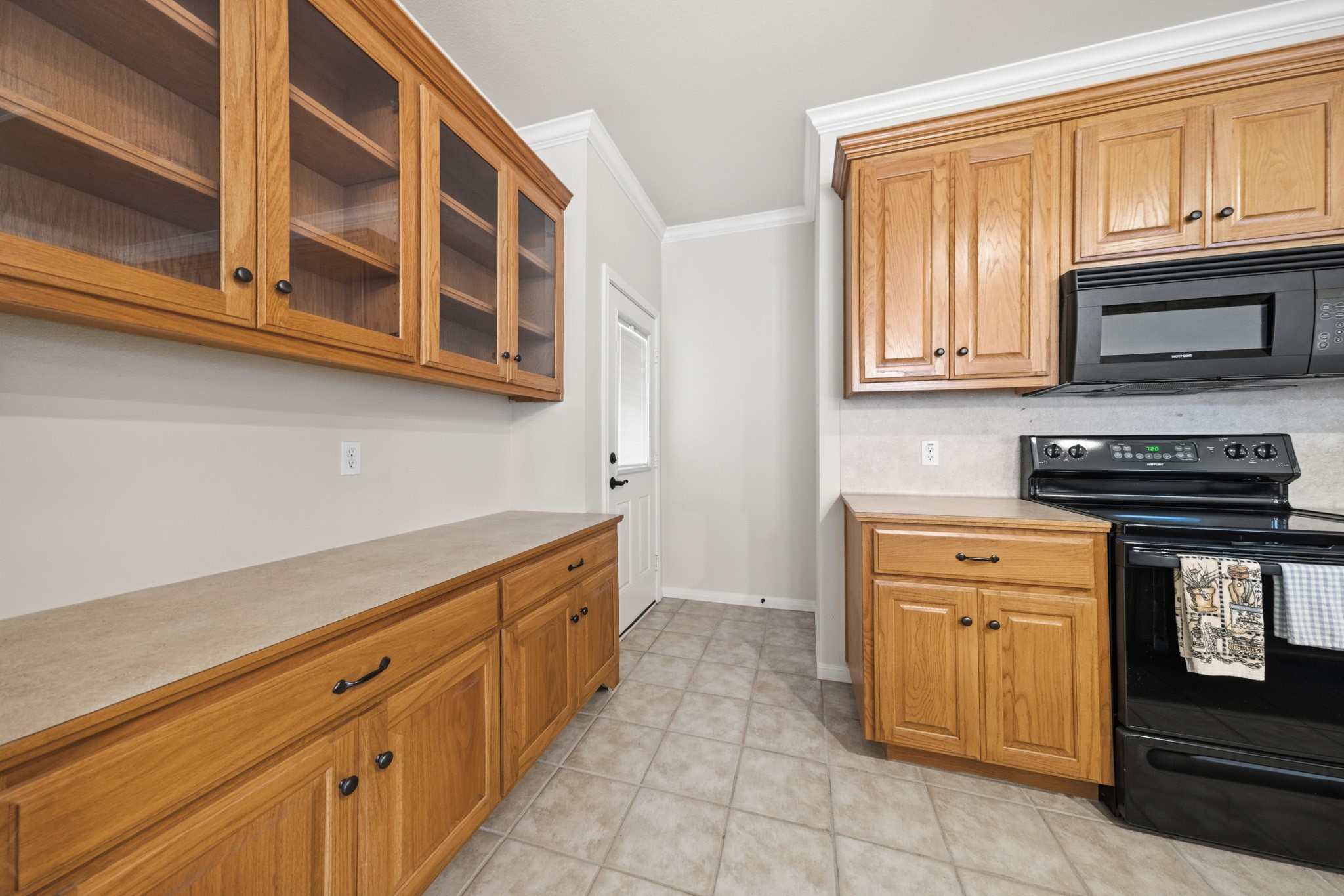 210 S Reagan Street West TX 76691