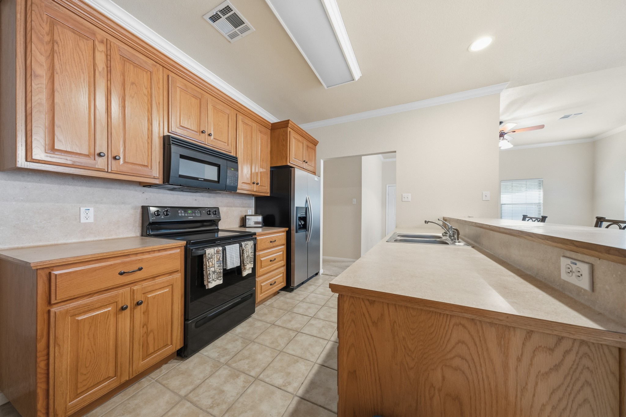 210 S Reagan Street West TX 76691