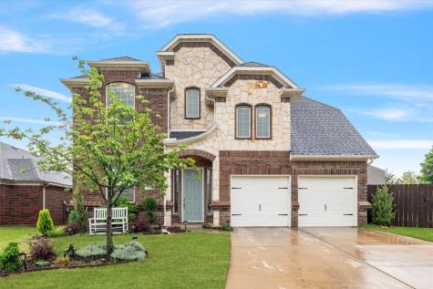 2852 Willow Glen Court Grand Prairie TX 75052