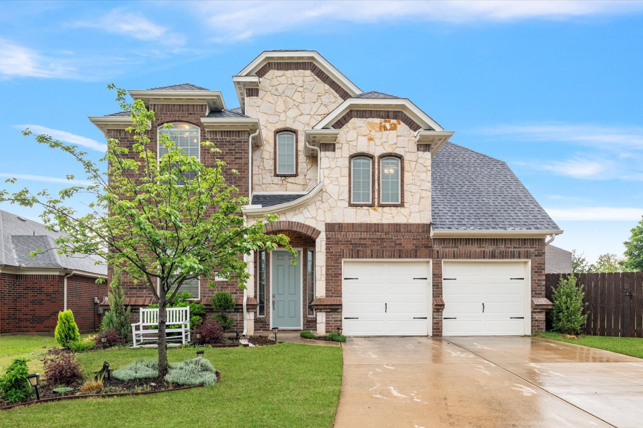 2852 Willow Glen Court Grand Prairie TX 75052