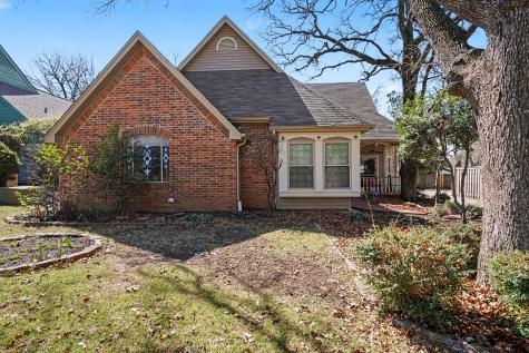 1925 Highland Park Circle Denton TX 76205