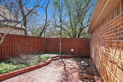 1925 Highland Park Circle Denton TX 76205