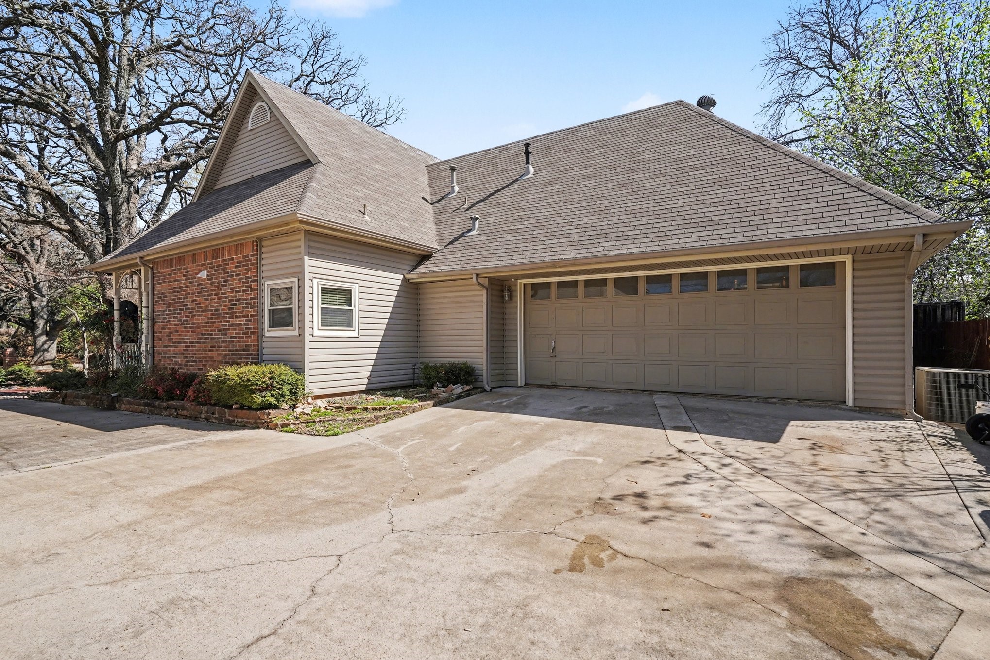 1925 Highland Park Circle Denton TX 76205