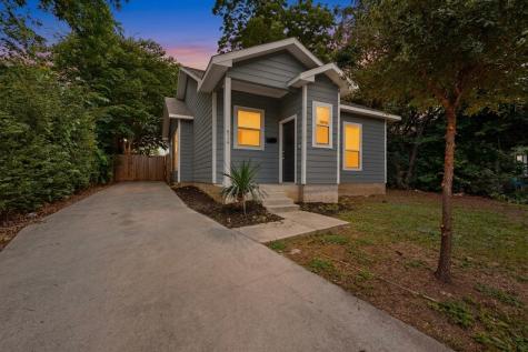 824 E Maddox Avenue Fort Worth TX 76104