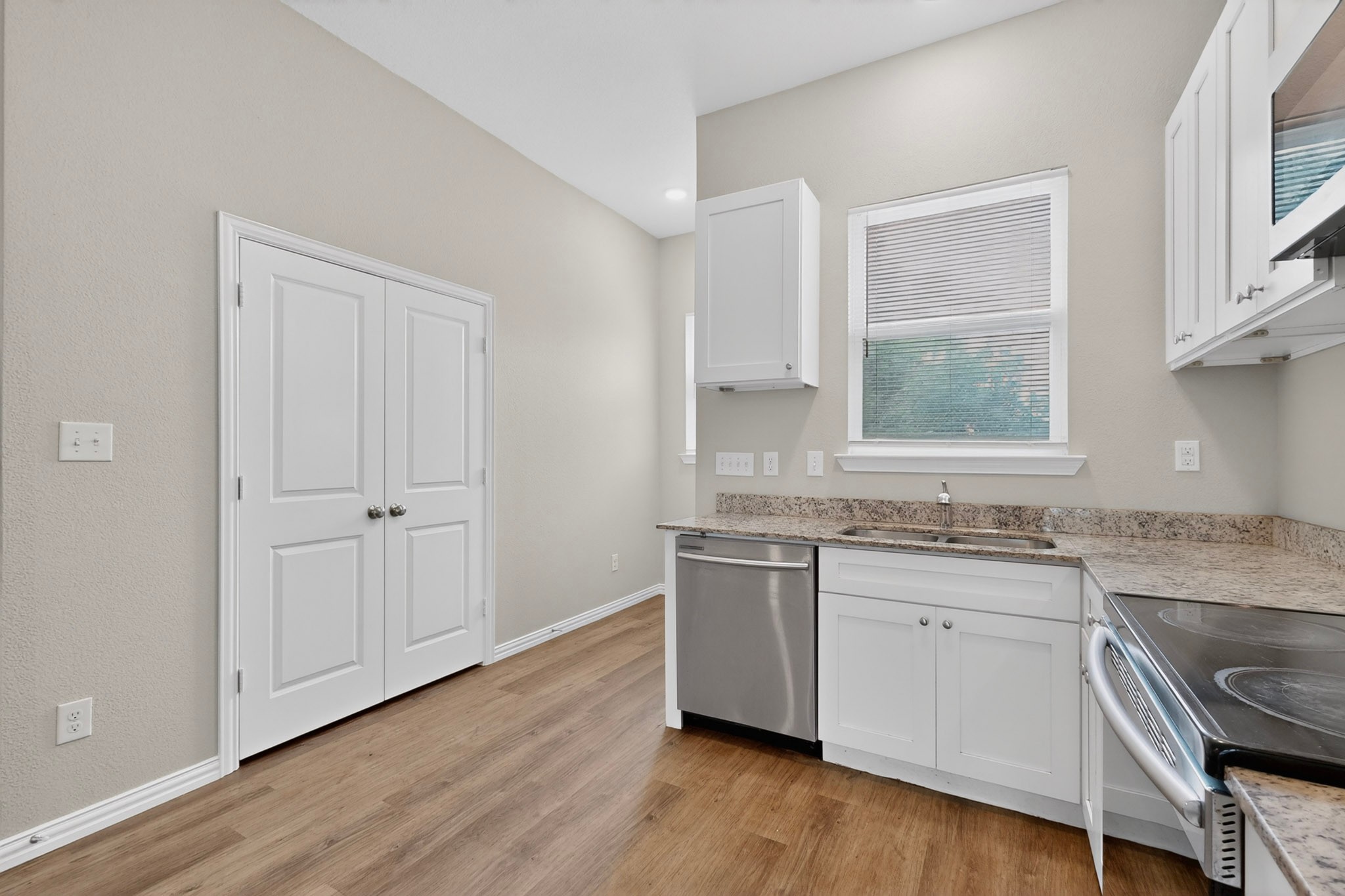 824 E Maddox Avenue Fort Worth TX 76104