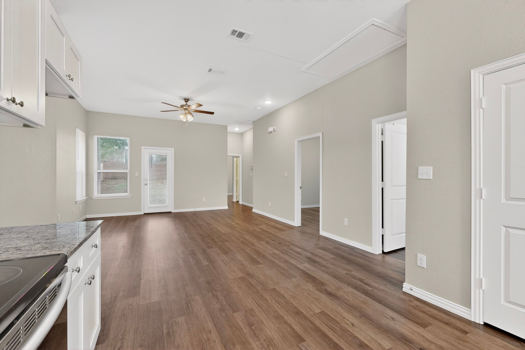 824 E Maddox Avenue Fort Worth TX 76104