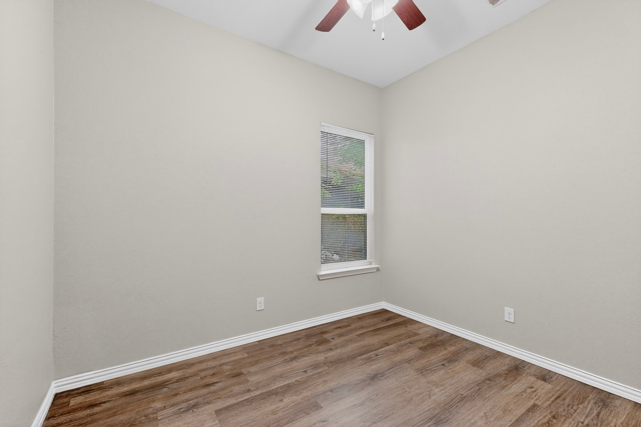 824 E Maddox Avenue Fort Worth TX 76104