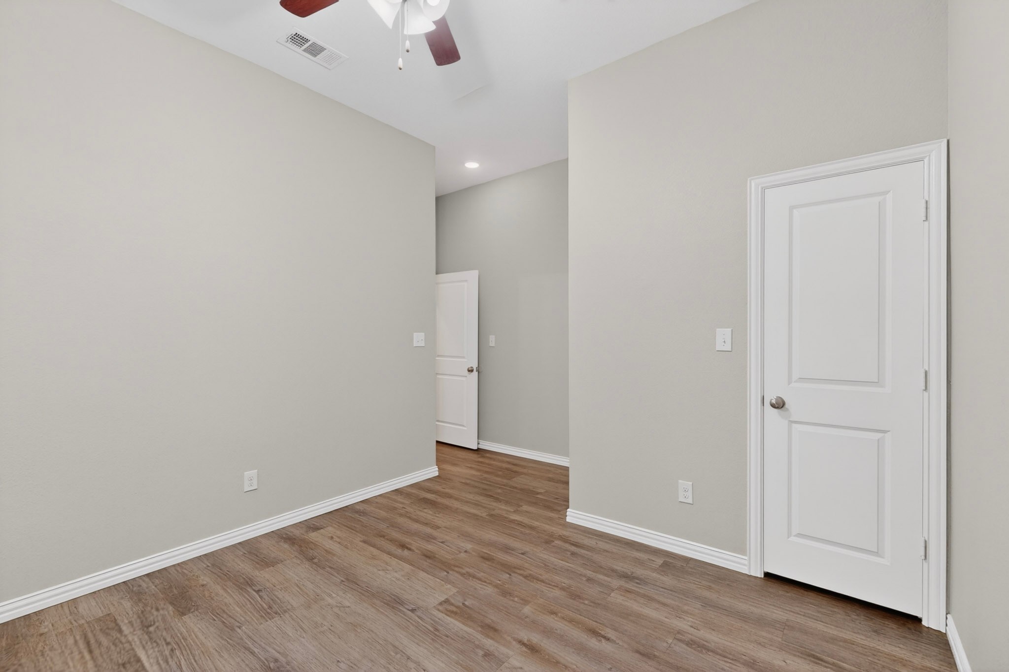 824 E Maddox Avenue Fort Worth TX 76104