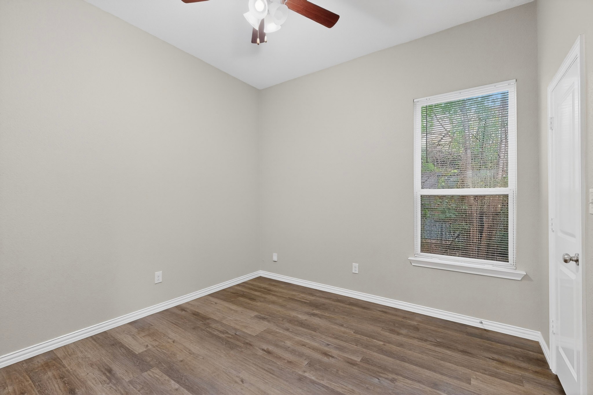 824 E Maddox Avenue Fort Worth TX 76104