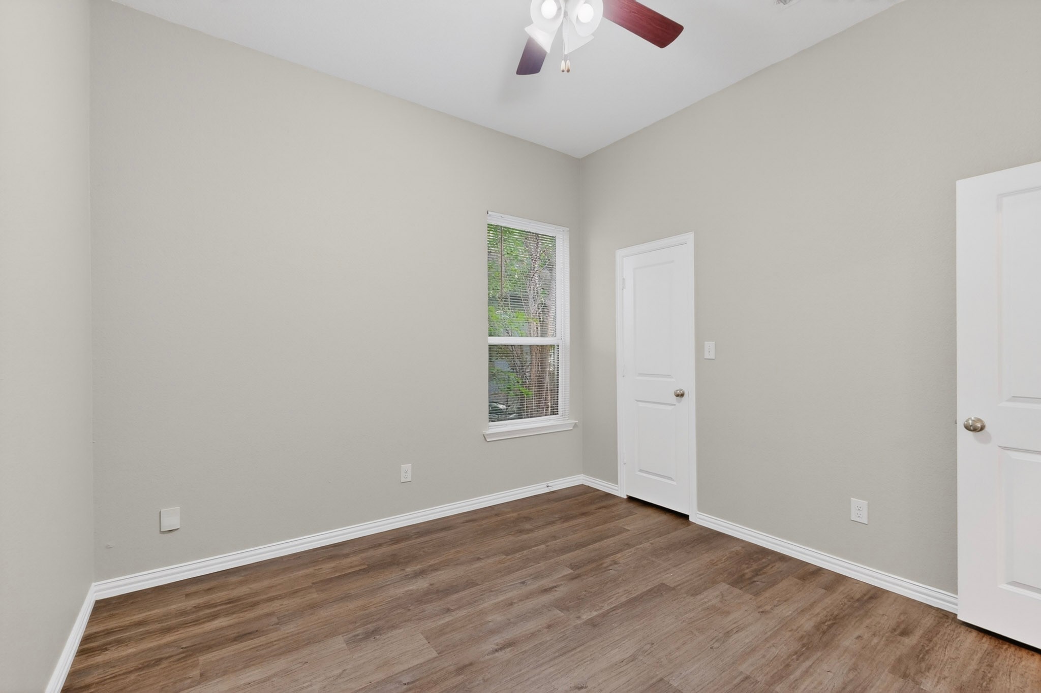 824 E Maddox Avenue Fort Worth TX 76104