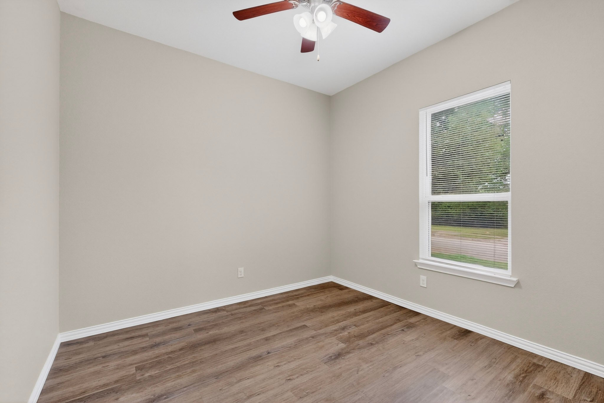 824 E Maddox Avenue Fort Worth TX 76104