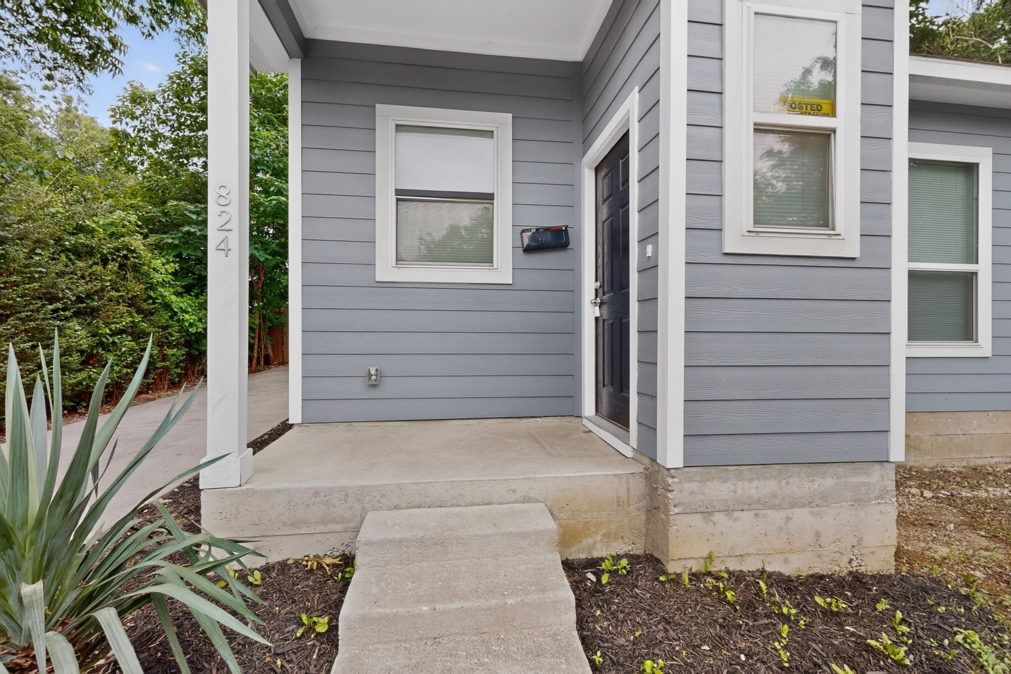 824 E Maddox Avenue Fort Worth TX 76104