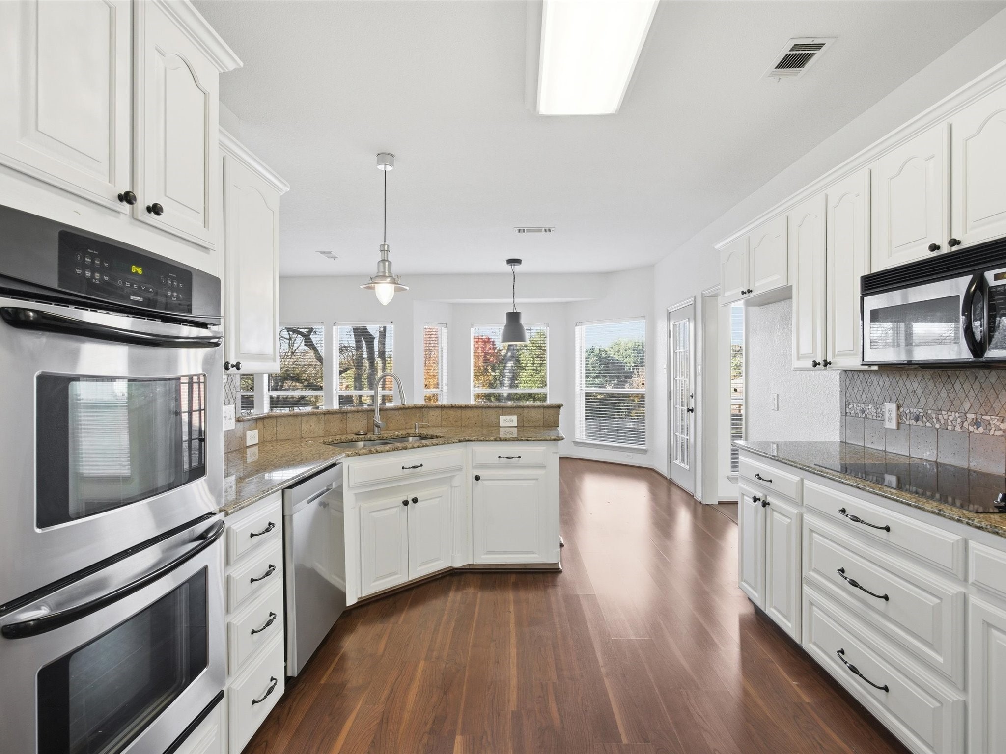 808 Shady Glen Court Fort Worth TX 76120