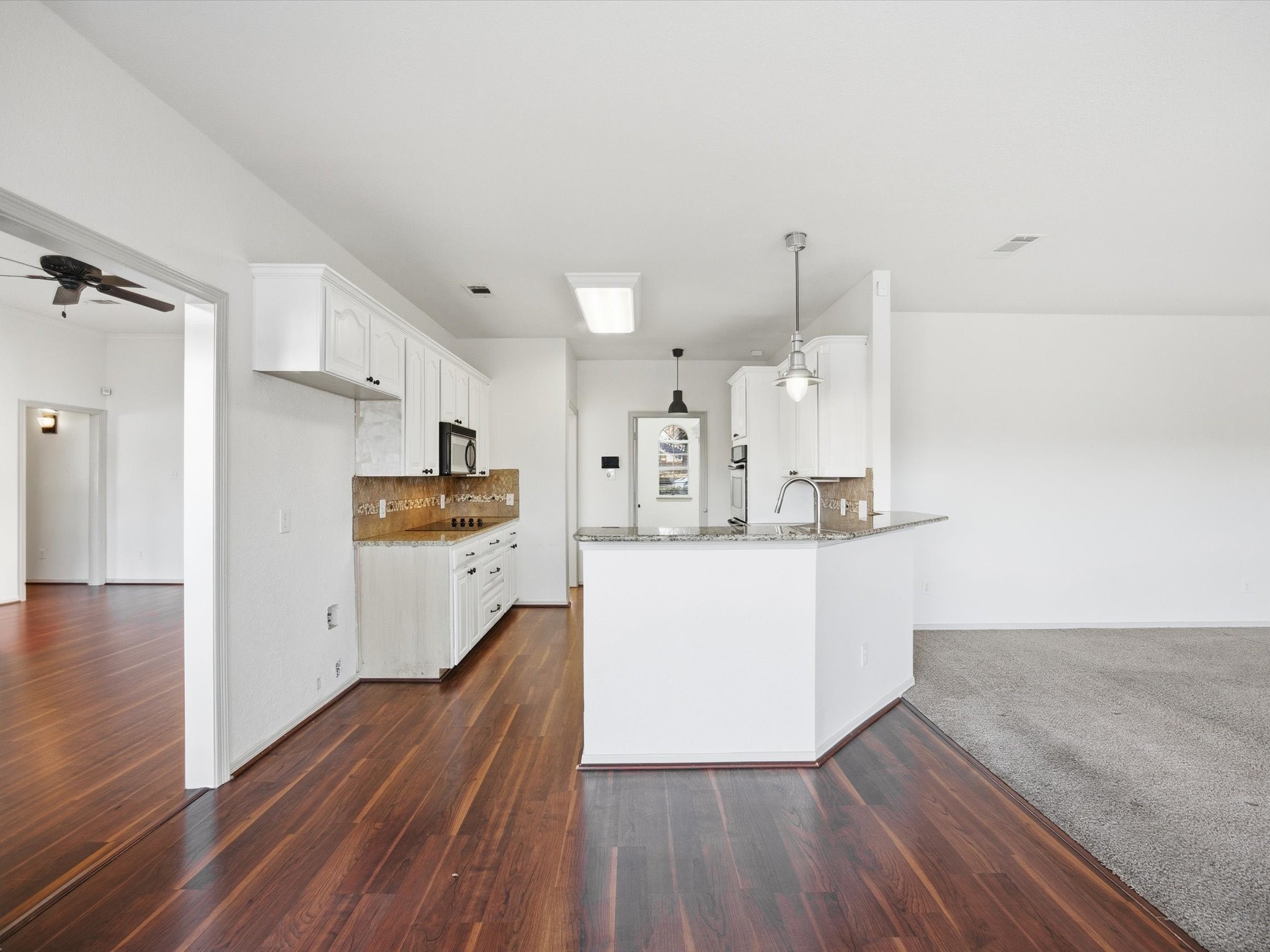 808 Shady Glen Court Fort Worth TX 76120
