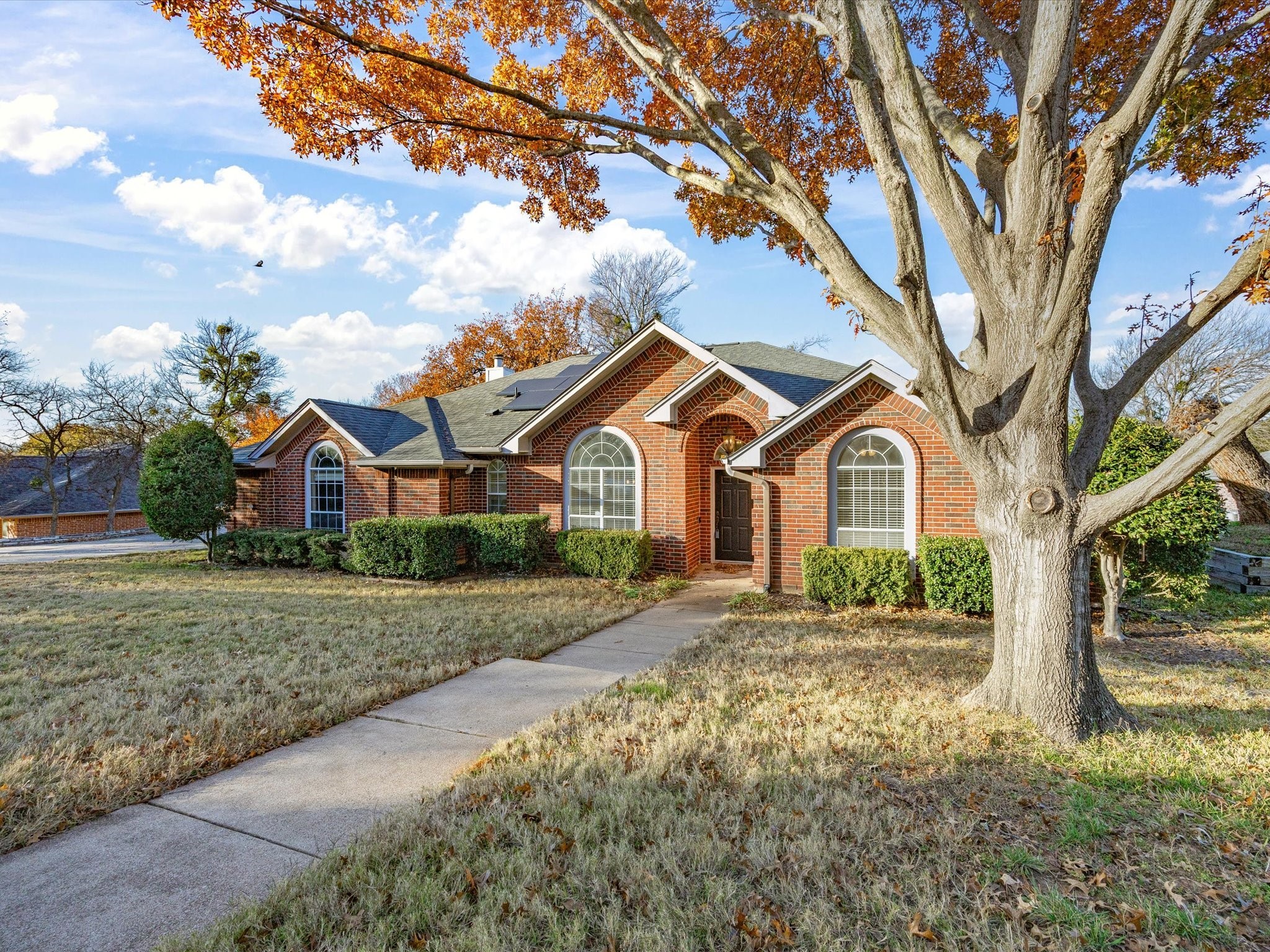 808 Shady Glen Court Fort Worth TX 76120