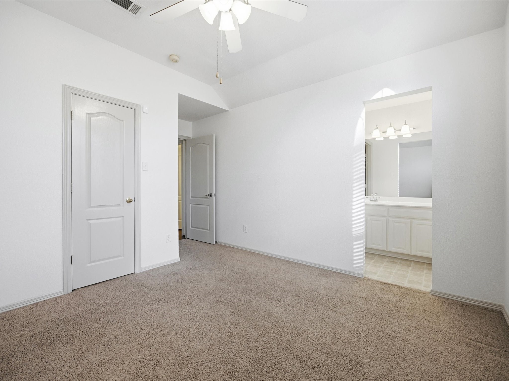 808 Shady Glen Court Fort Worth TX 76120