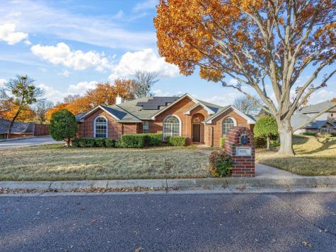 808 Shady Glen Court Fort Worth TX 76120