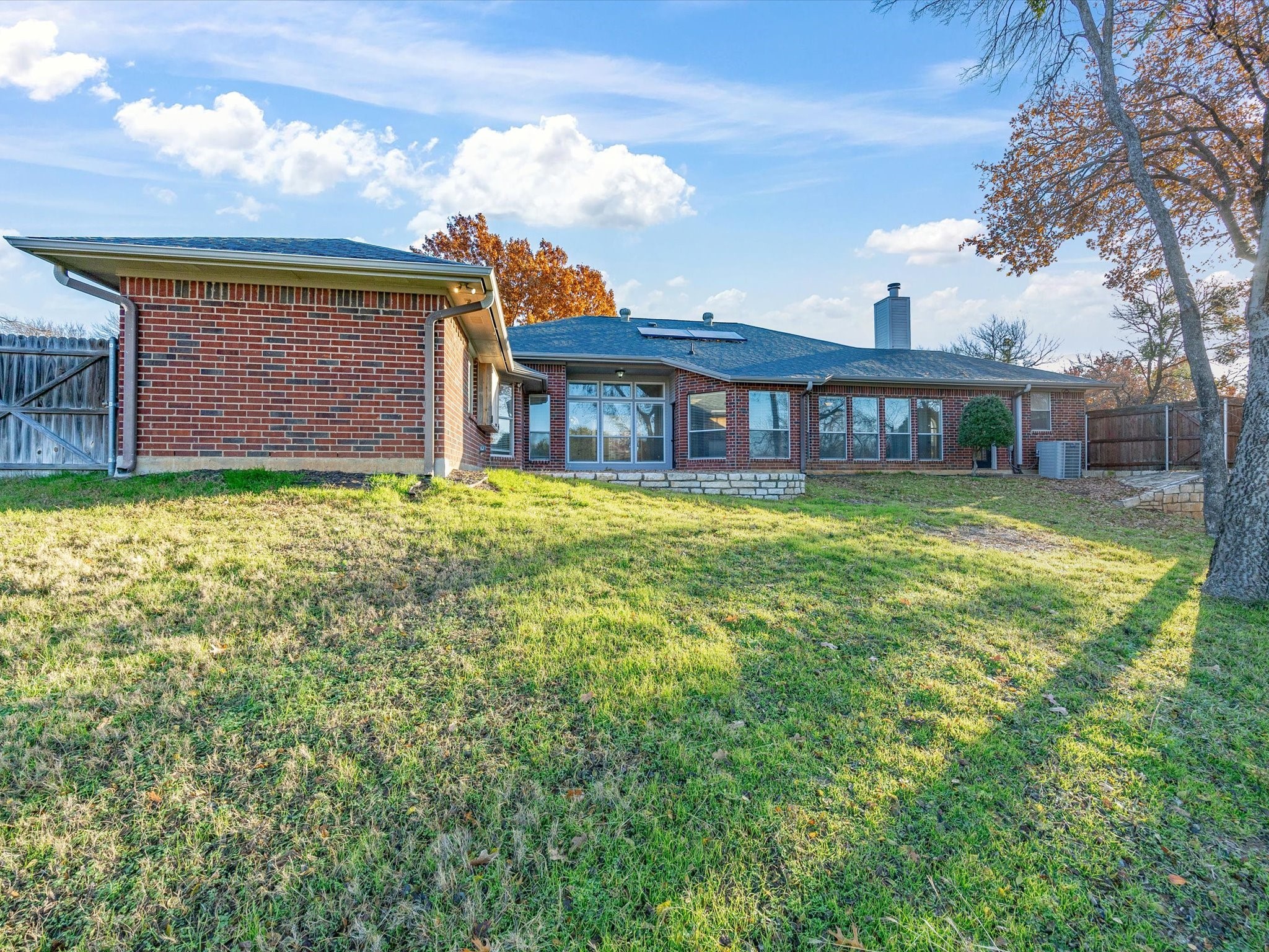 808 Shady Glen Court Fort Worth TX 76120