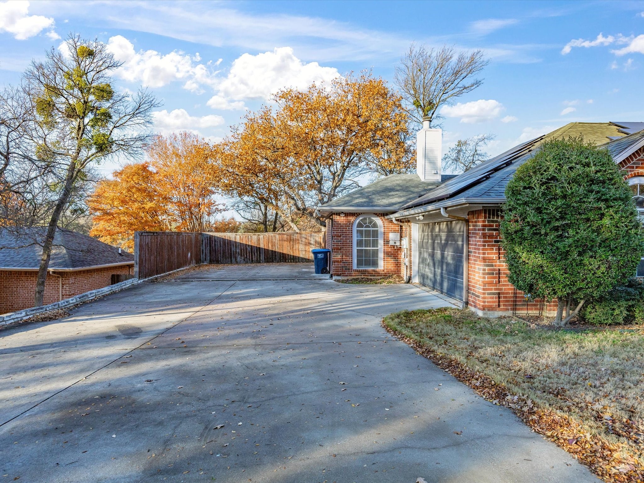 808 Shady Glen Court Fort Worth TX 76120