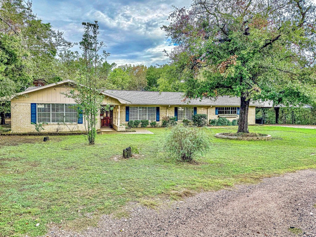 2319 Fm 637 Corsicana TX 75109
