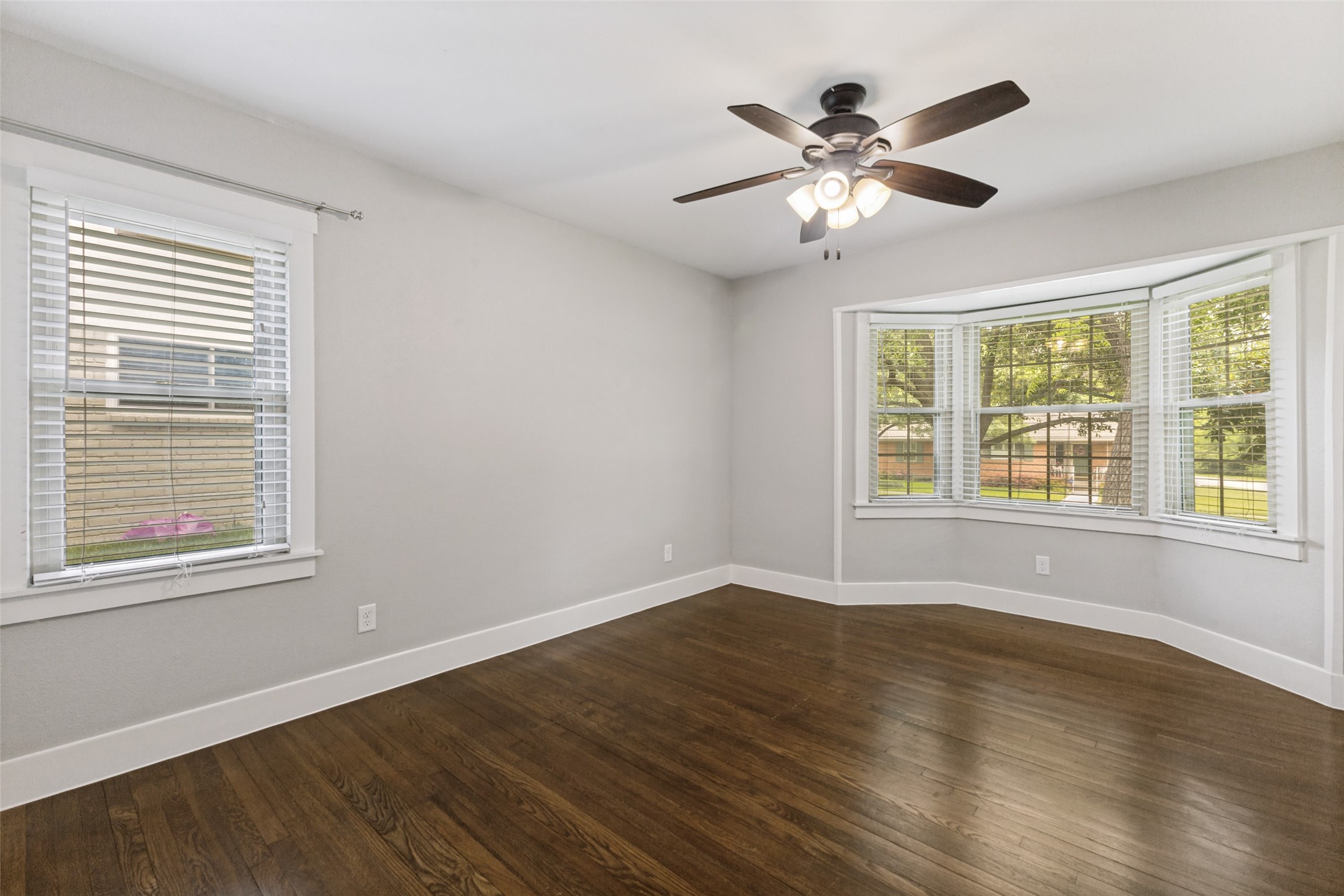 11730 Cimarec Street Dallas TX 75218