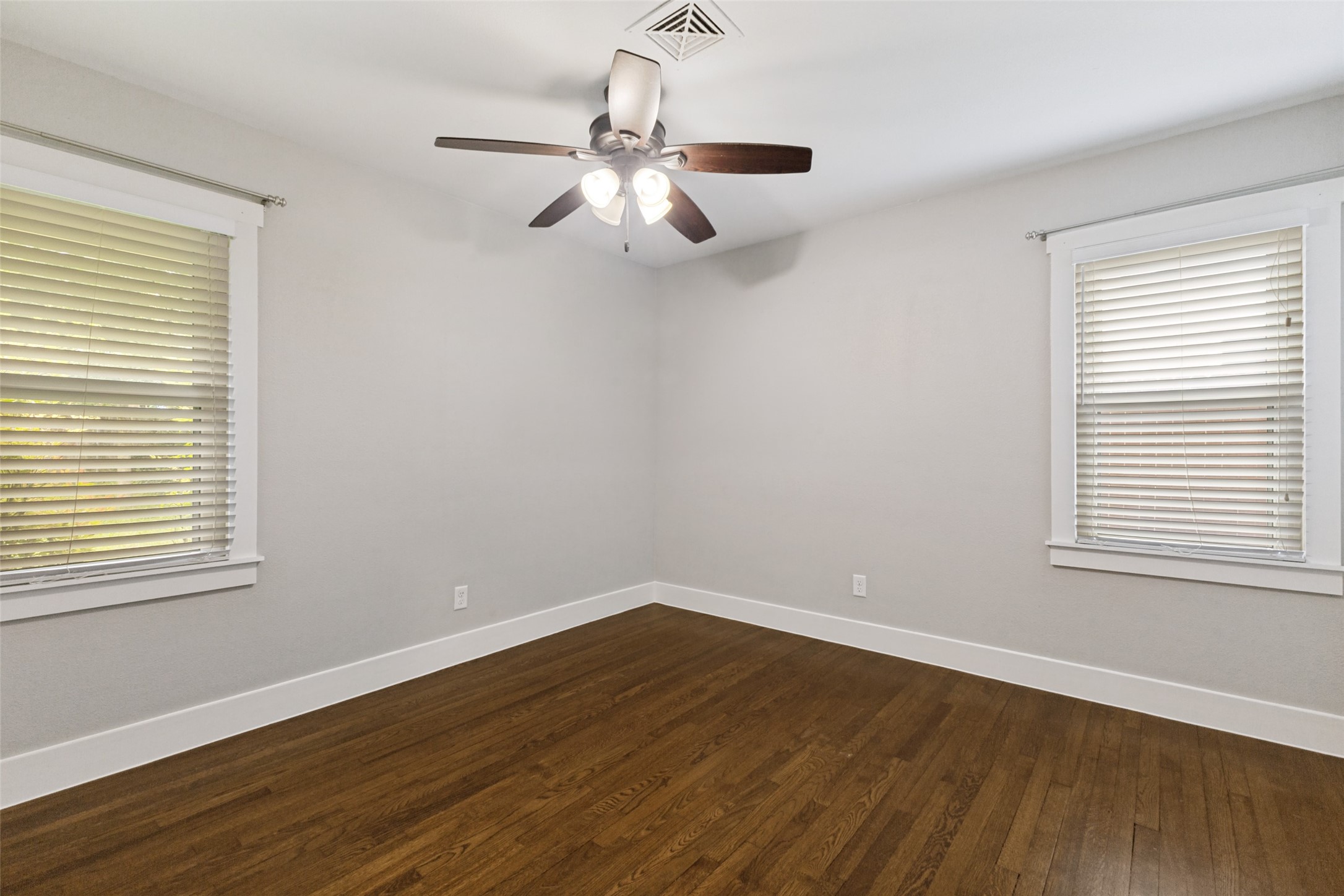 11730 Cimarec Street Dallas TX 75218