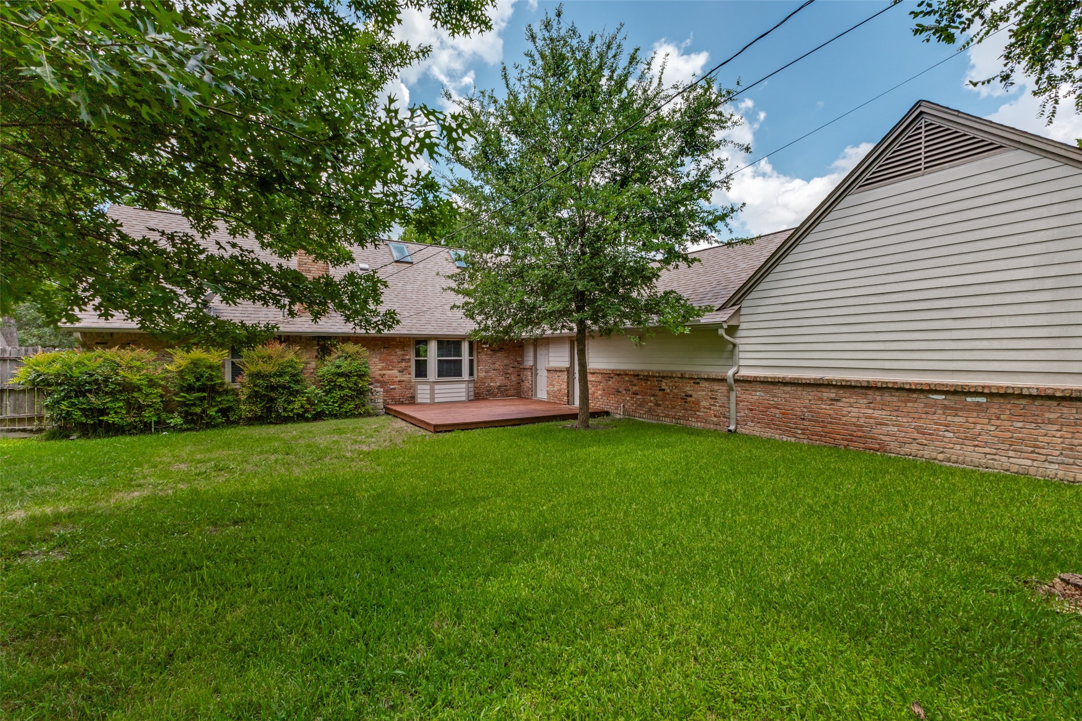 11730 Cimarec Street Dallas TX 75218